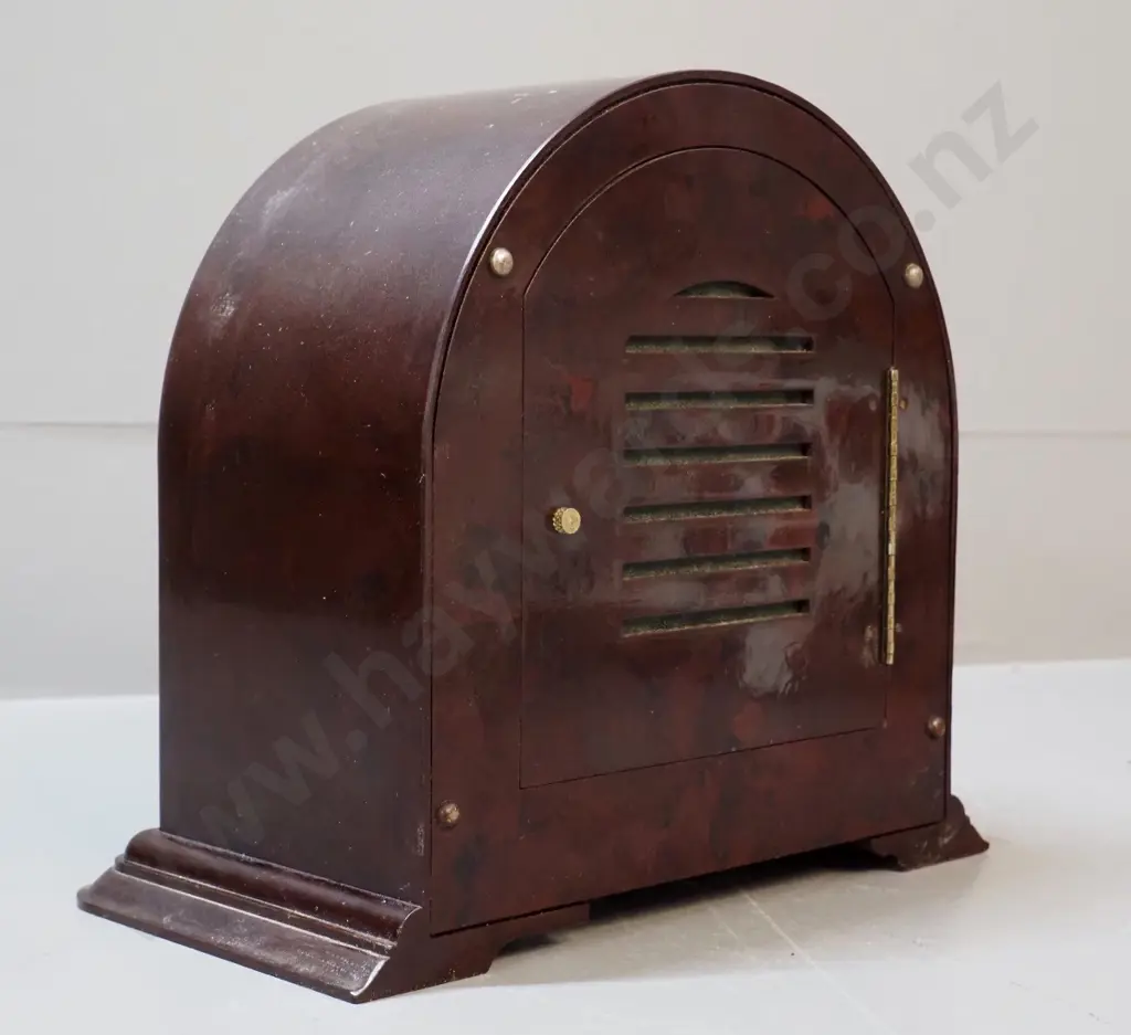 deco bakelite cased Enfield chiming mantel clock - w/pendulum, no key, some marking to case H-200 W-220 D-120 Image 1++