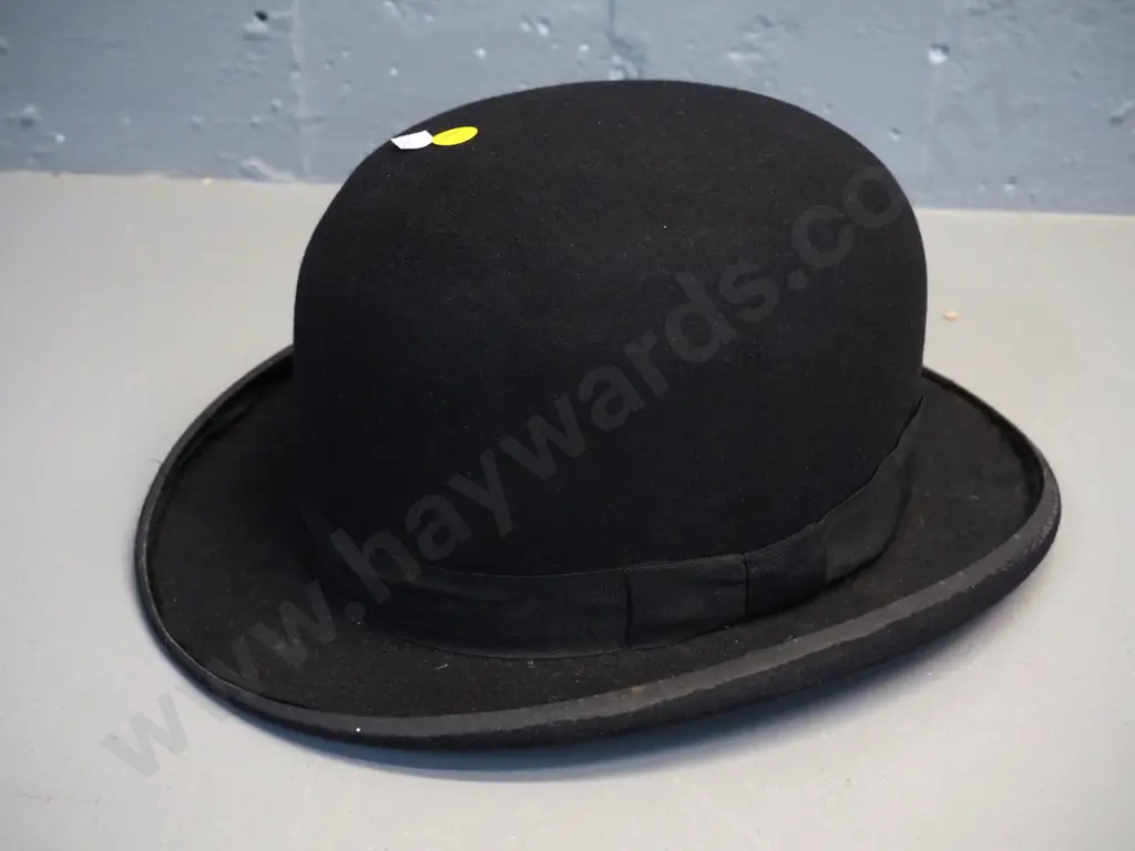 vintage bowler hat w/embossed leather band "The City Hat" & Undrill's Christchurch - some wear, foxing to lining Image 1++
