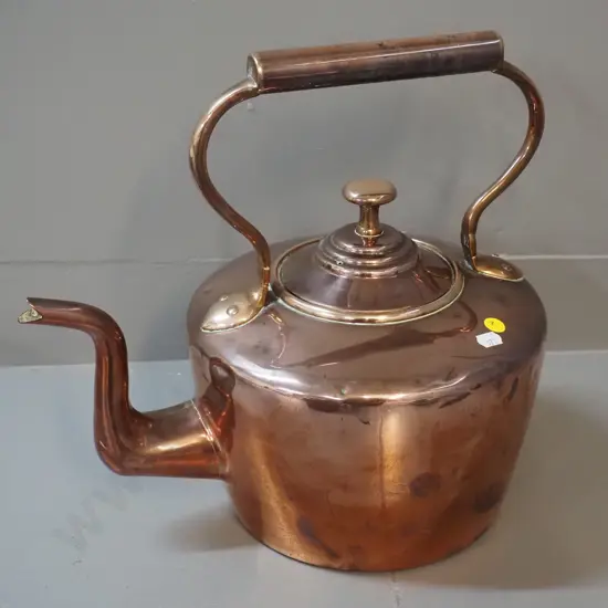 vintage large copper kettle - some wear and small dents H-330 W-350