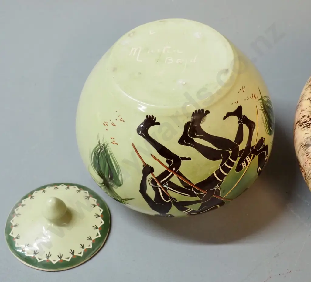 2 studio pottery items - Martin Boyd aboriginal scene cover pot H-180 and a fruit bowl marked hand-thrown (NZ?) D-270 Image 1++