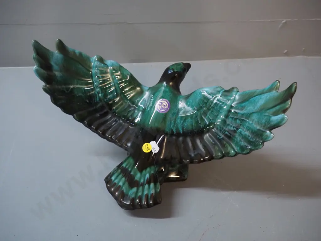 Blue Mountain pottery eagle with spread wings - H-220 wing span 360 Image 1++