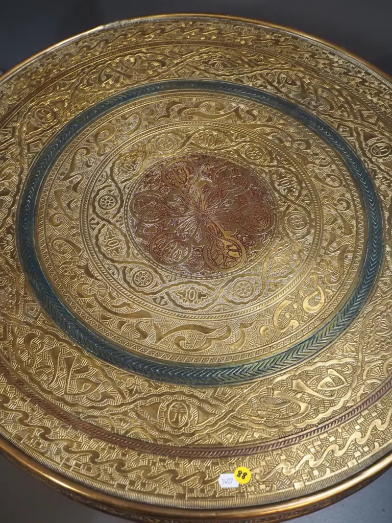 beaten brass round table on folding wooden base H-460 D-590 Image 1++