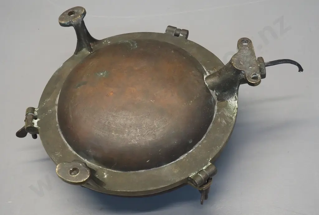 vintage cast brass cased light fitting with convex glass cover, cast iron grille - marked FR. Diameter 260 D-120 Image 1++