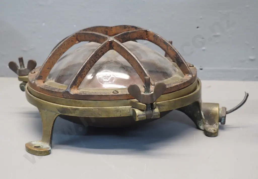 vintage cast brass cased light fitting with convex glass cover, cast iron grille - marked FR. Diameter 260 D-120 Image 1++