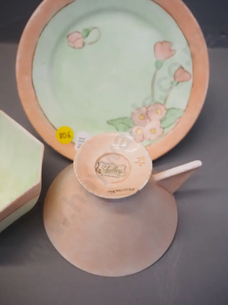 deco Shelley cup & saucer with solid triangular handle, plus matching octagonal sugar bowl Image 1++