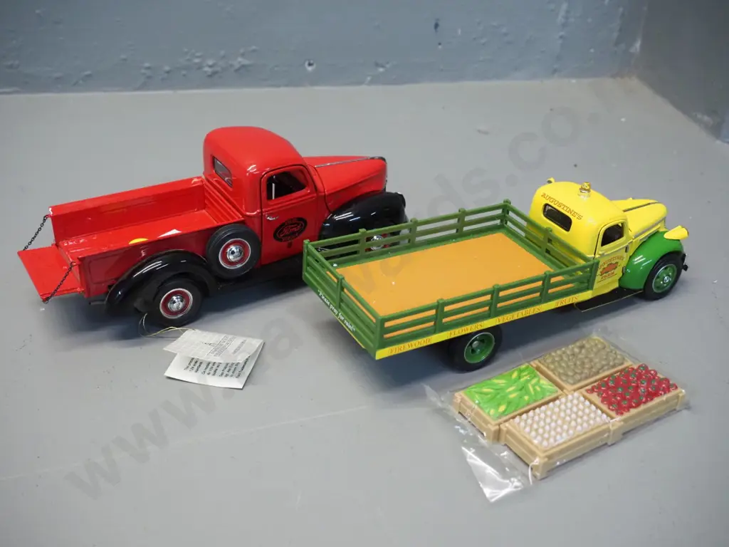 die-cast model Franklin Mint Ford pickup and a plastic with die-cast cab farm truck, no maker's marks L-220 Image 1++