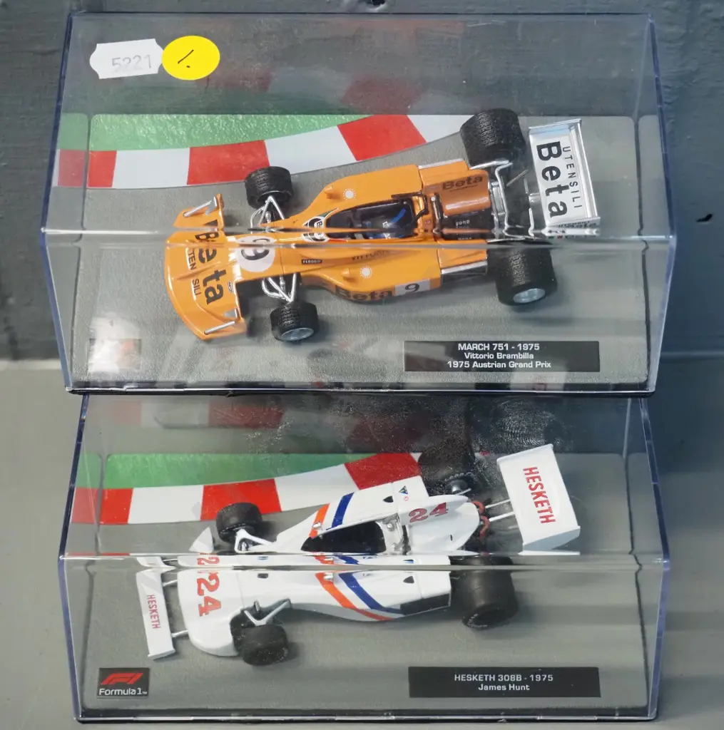 2 die-cast 1:43 scale Formula 1 racing cars - both 1975 - Vittorio Brambilla and James Hunt Image 1++