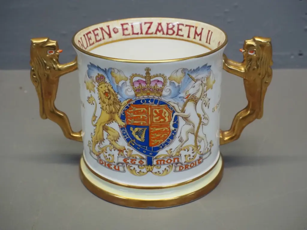 Paragon commemorative Coronation / 1953-54 NZ Royal Visit Loving Cup - limited edition of 1000. H120 W200 Image 1++