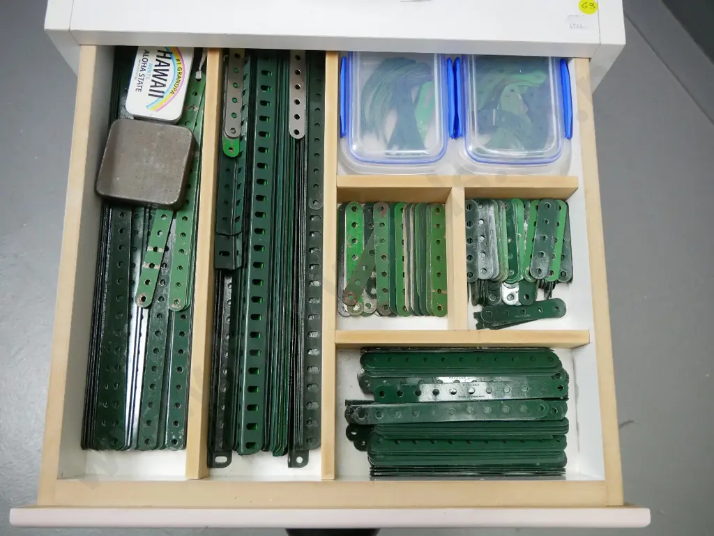 large Meccano collection including 6-drawer chest w/fitted drawers, multiple sets, original boxes & booklets H560 Image 1++