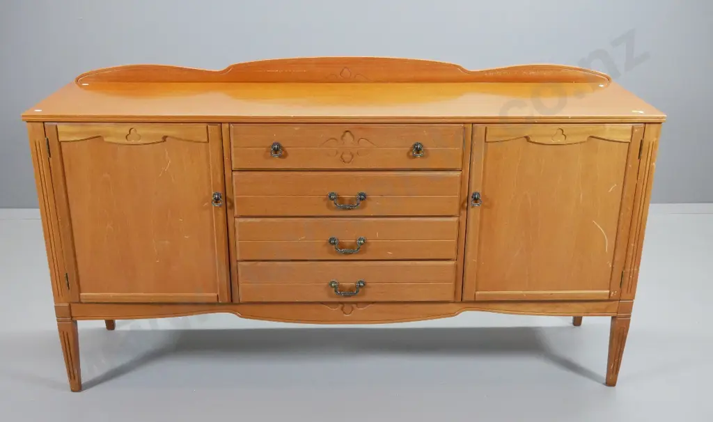 mahogany mid-century sideboard, 4 drawers, 2 doors, some scratches to polish H920 W1660 D430 Image 1++