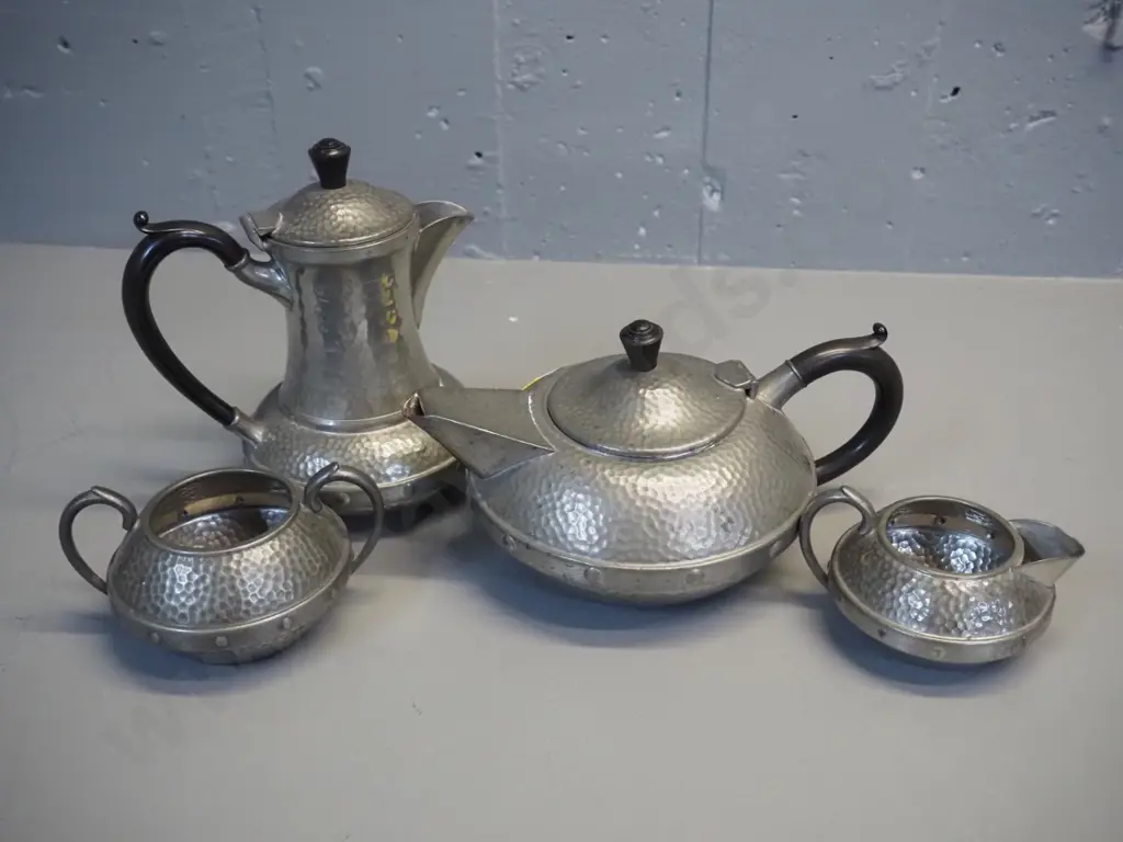 Craftsman Sheffield hand-beaten pewter 4-piece tea set with bakelite handles and knobs Image 1++