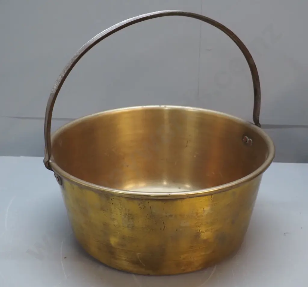 large brass jam pan - H-450, Pan diameter 430 and 190 deep Image 1++