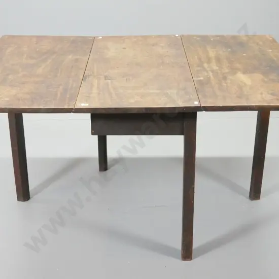 early Cuban antique mahogany drop-leaf supper table - some chips around hinges, polish needs work H700 W925 L1320 open