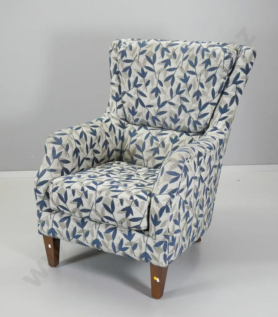traditional style wood-framed high-back lounge chair with blue & grey leaf pattern tapestry H1010 W700 D820 Image 1++