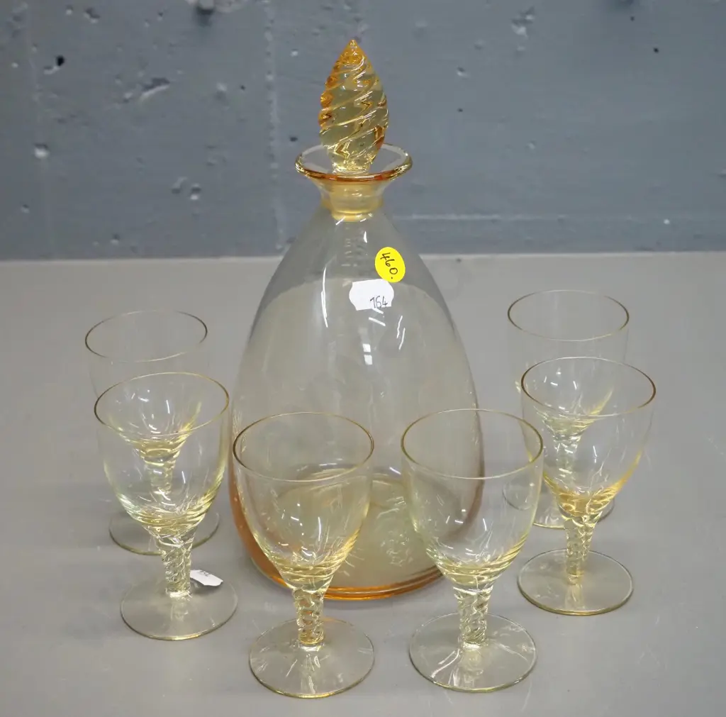 retro gold glass liqueur set - decanter H-220 and 6 glasses Image 1++