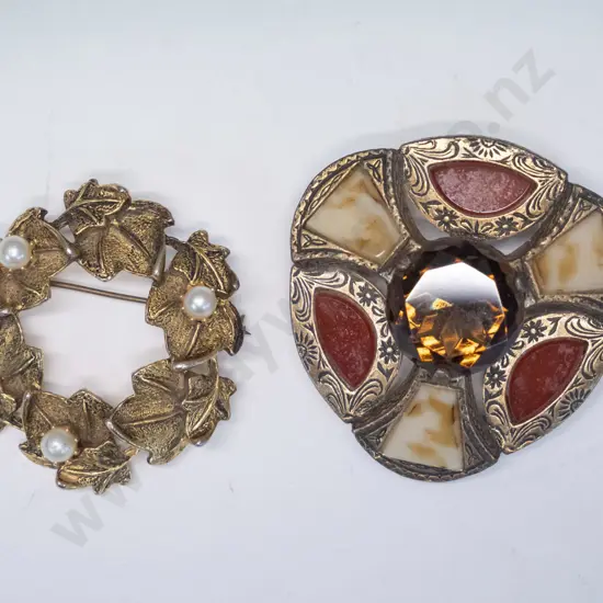 2 costume brooches