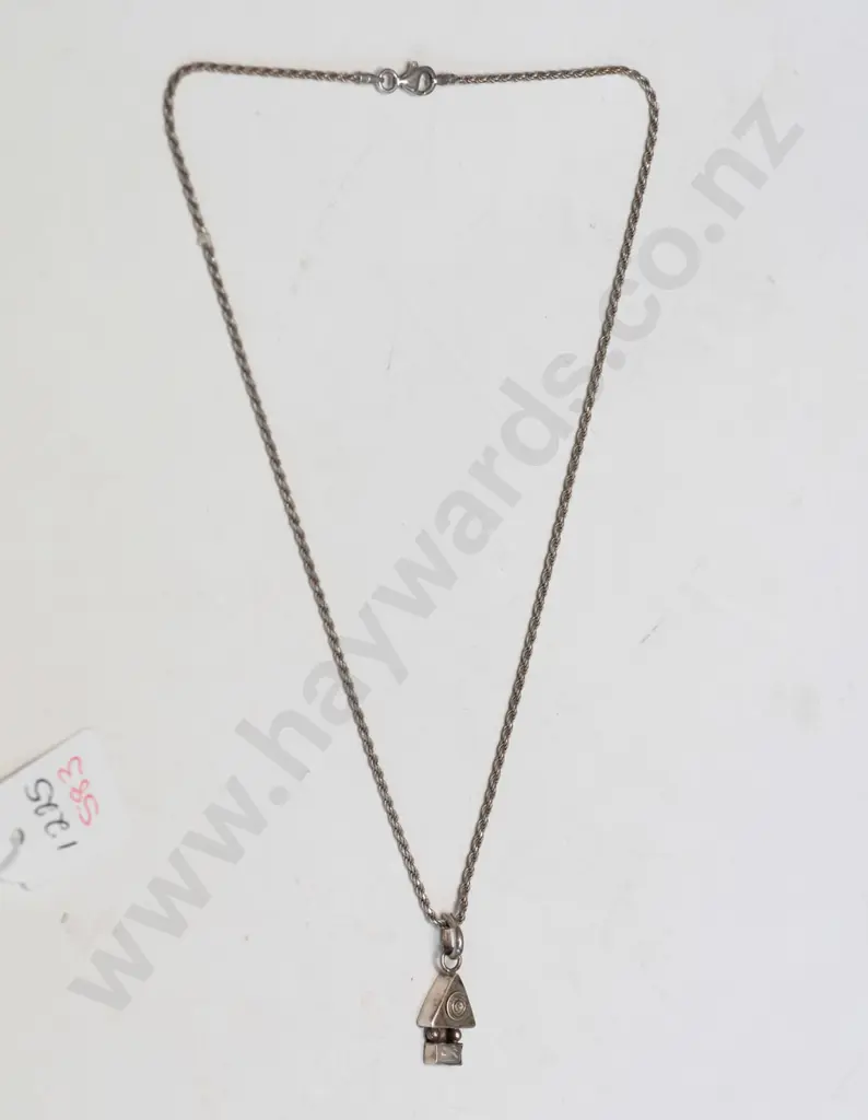 silver necklace stamped 925 Image 1++