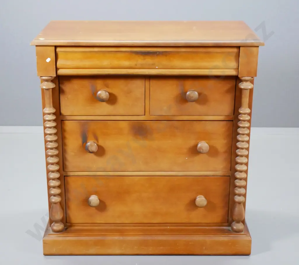 vintage kauri small 5-drawer Scotch chest w/cotton reel columns - polish needs work H-970 W-910 D-450 Image 1++