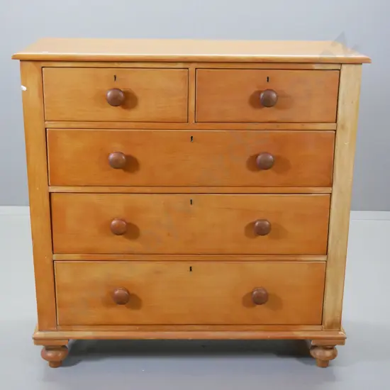 vintage kauri 5-drawer Scotch chest with locks & key escutcheons, no key - some splitting, polish faded H1090 W1070 D450