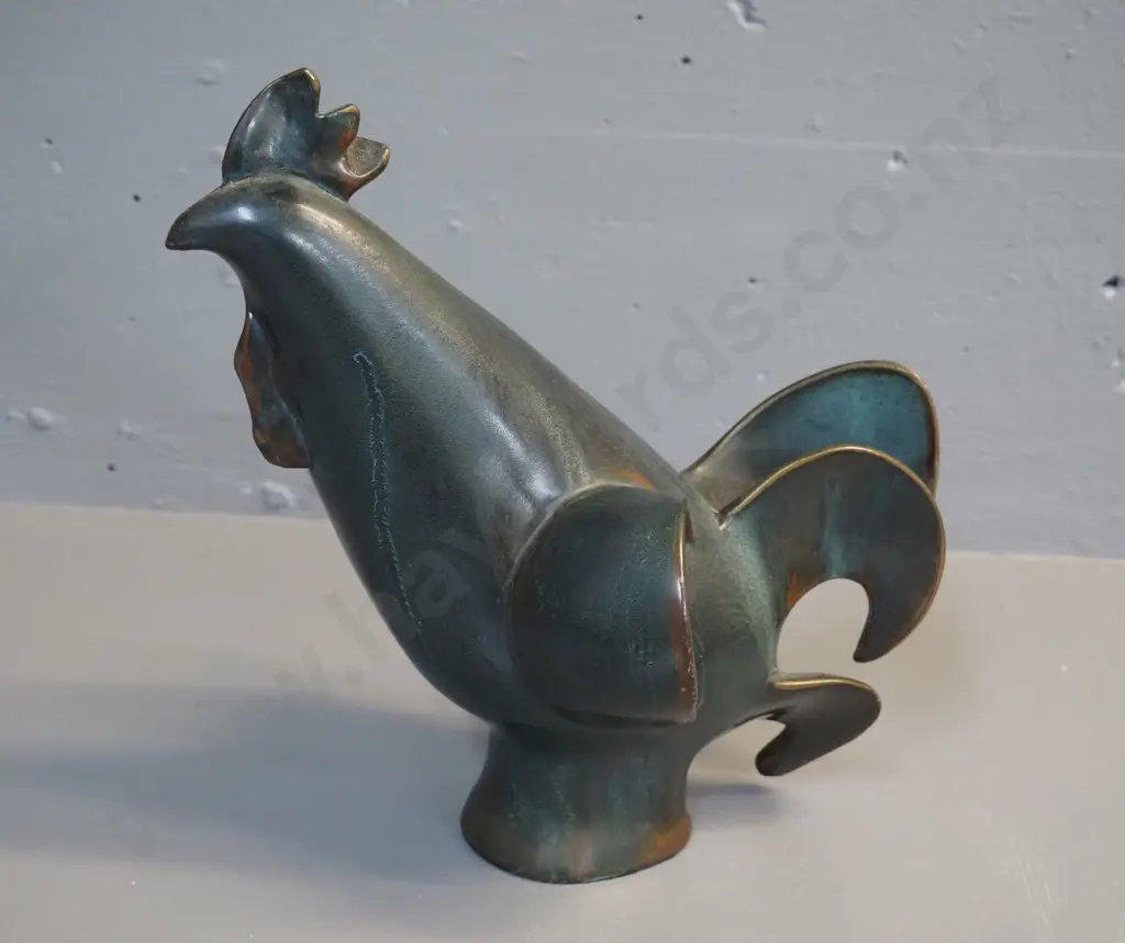 heavy solid pottery or composite rooster figure H240 W250 Image 1++