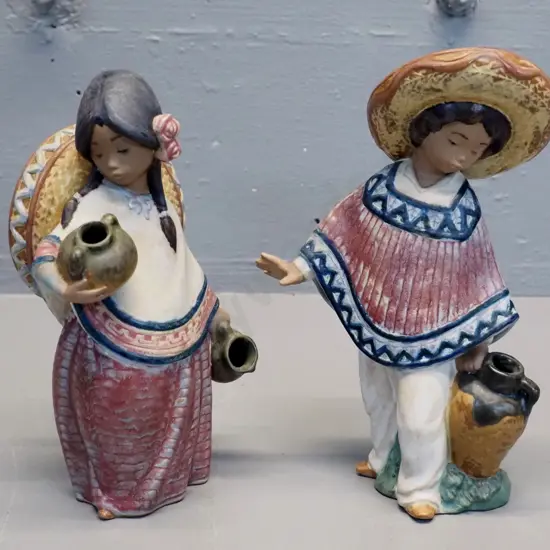pair of Lladro South American or Mexican figures - male H-190 and female