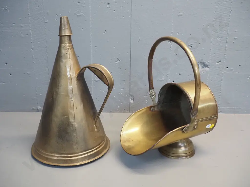 brass scuttle H-330 W-240 and a tin pitcher / jug with gilt paint finish and shaped metal cap Image 1++