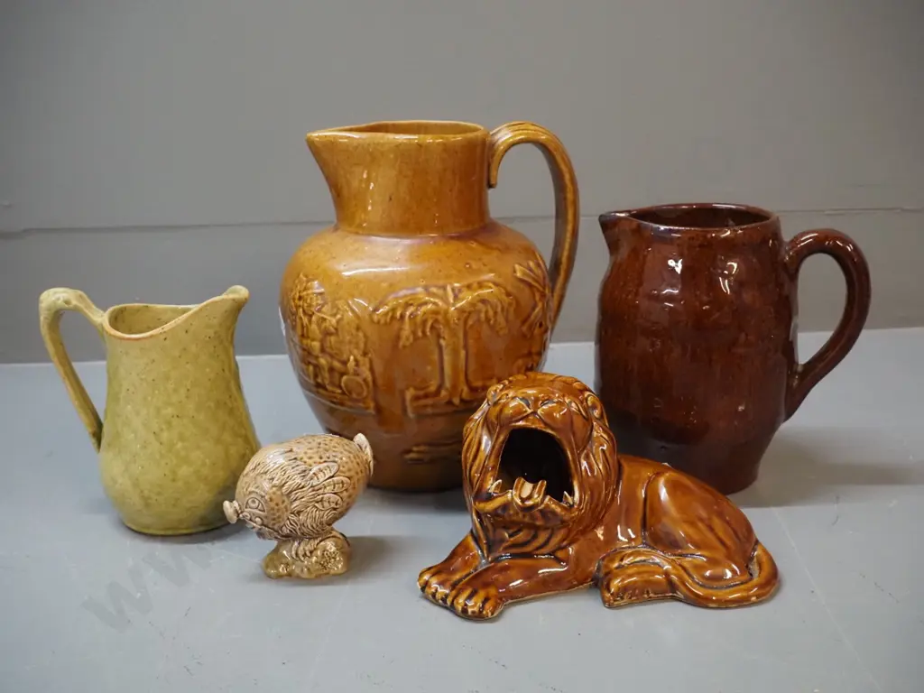 assorted pottery items including lion ashtray, Beswick Beneagles miniature, 3 jugs w/no maker's marks - largest is H-210 Image 1++