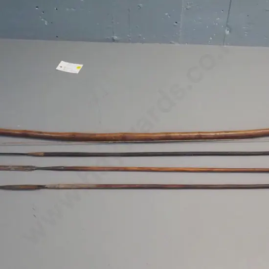 ethnic weapon; Somali bow & arrows, bow is L-1150