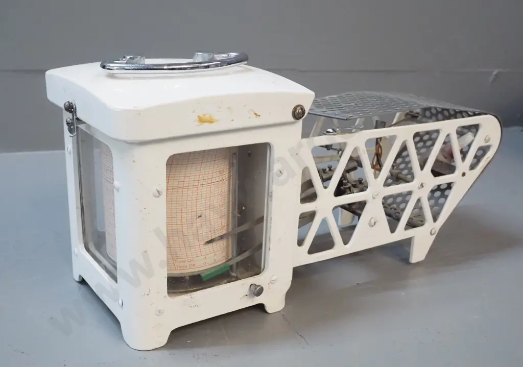 metal cased barograph - no maker's marks H-360 W-150 D-170 Image 1++
