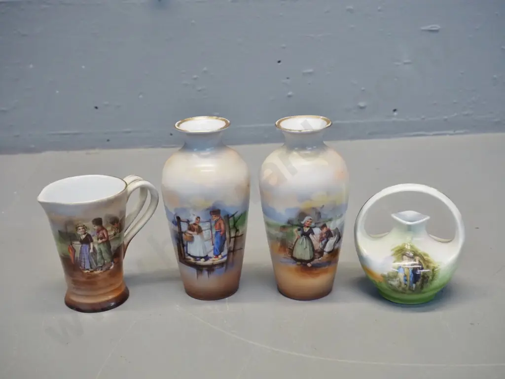 4 pieces of Royal Bayreuth china - 2 vases H-120, jug and basket vase Image 1++