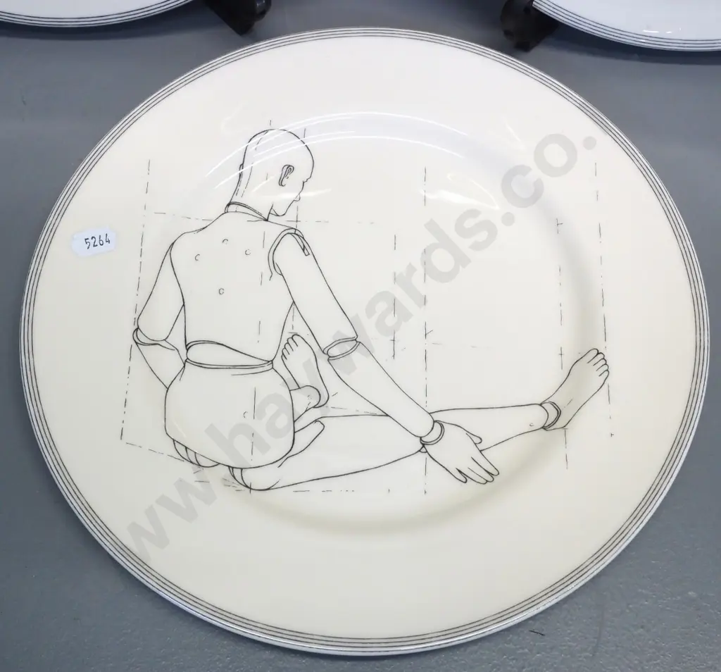 3 "Big Tomato Company" English made display plates with articulated mannequin figure motifs D-260 Image 1++