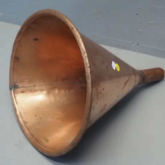 vintage heavy copper funnel H-290 D-240