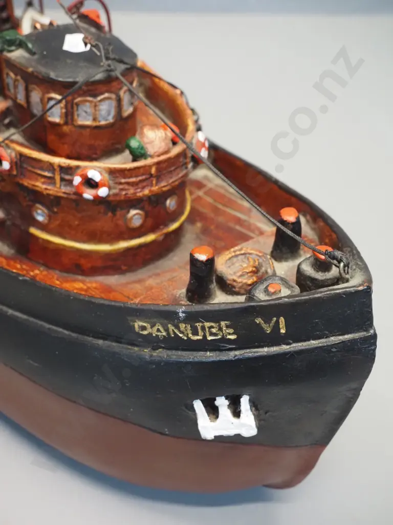 wooden model tugboat - circa 1930s with "Danube VI" markings H-250 L-520 W-190 Image 1++