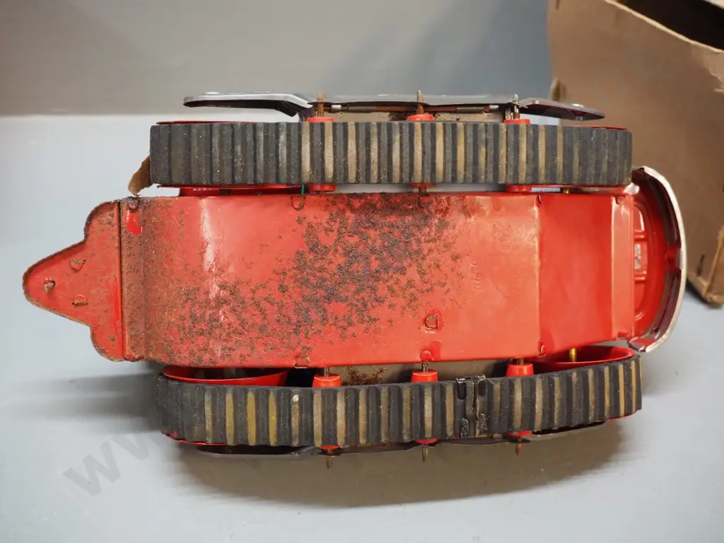 2 vintage Japanese tin toy vehicles - police jeep and tractor with separate driver, box - both with corrosion and damage Image 1++