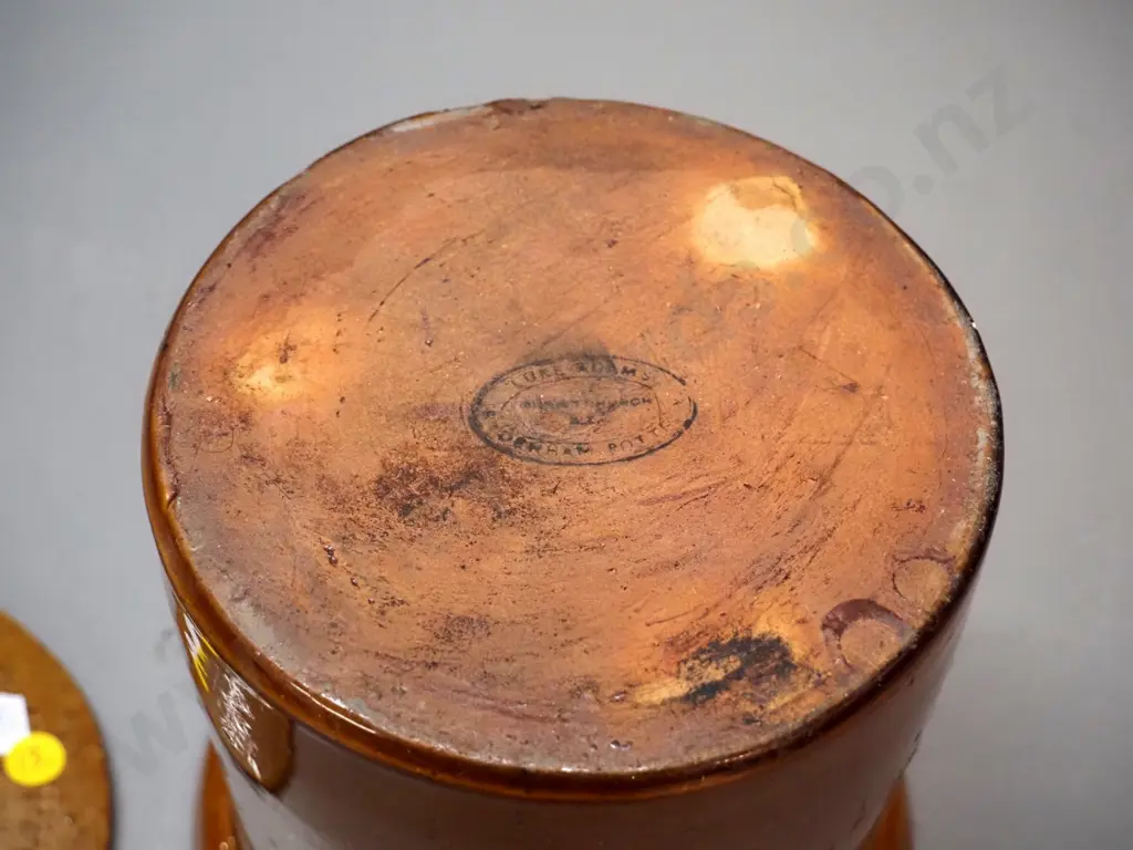 Luke Adams Sydenham salt-glazed stoneware lidded storage jar - H-180 D-180 Image 1++