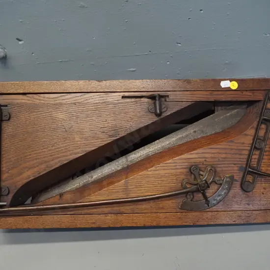 vintage portable folding Arcadia Manufacturing Co. NY NY oak and cast iron meat/bread slicer L-540