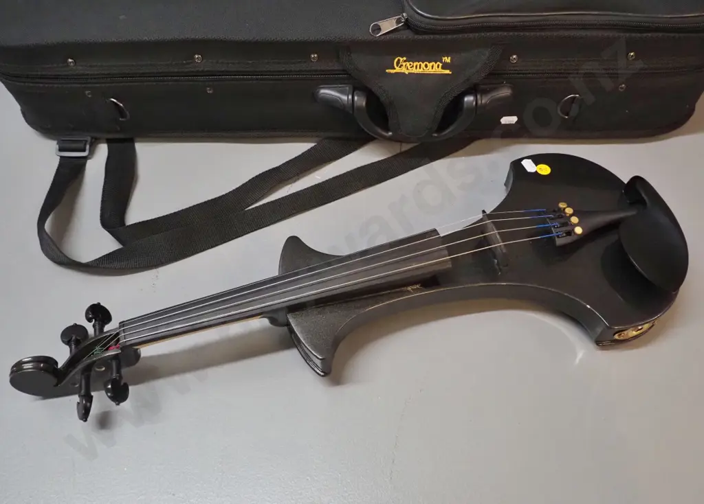 Cremona solid body electric violin with bow and fitted case - a few nicks to finish Image 1++