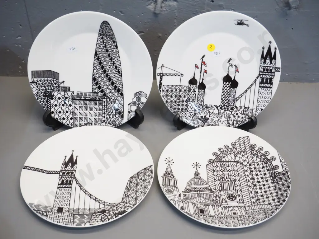 4 Royal Doulton Sharlene Mullen design "London Calling" display plates D-220 Image 1++