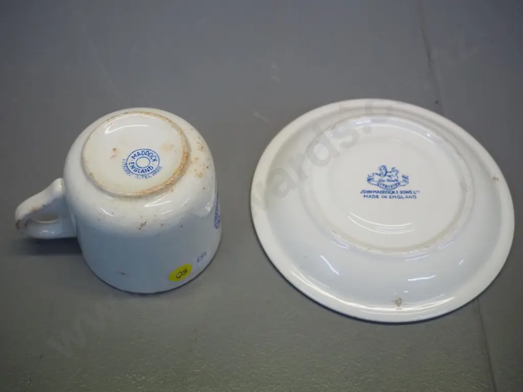 New Zealand Railway Refreshment Rooms cup & saucer - marked Maddock England - staining to cup Image 1++
