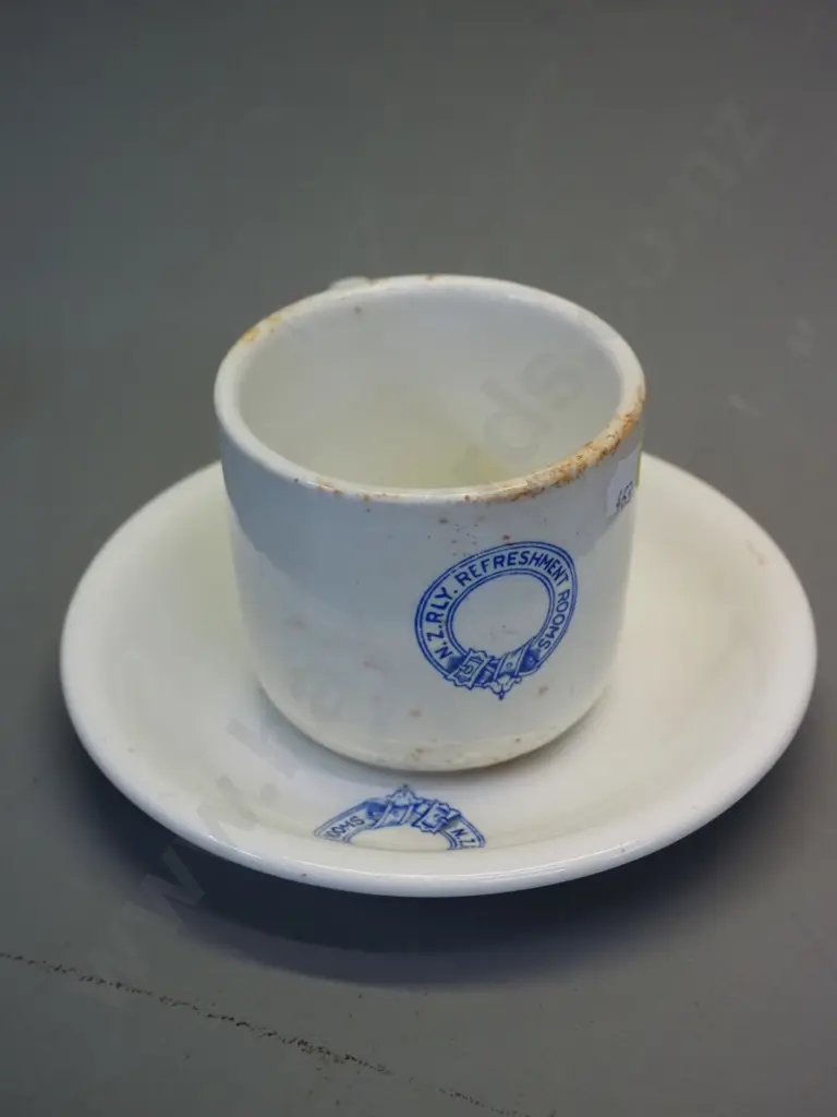New Zealand Railway Refreshment Rooms cup & saucer - marked Maddock England - staining to cup Image 1++