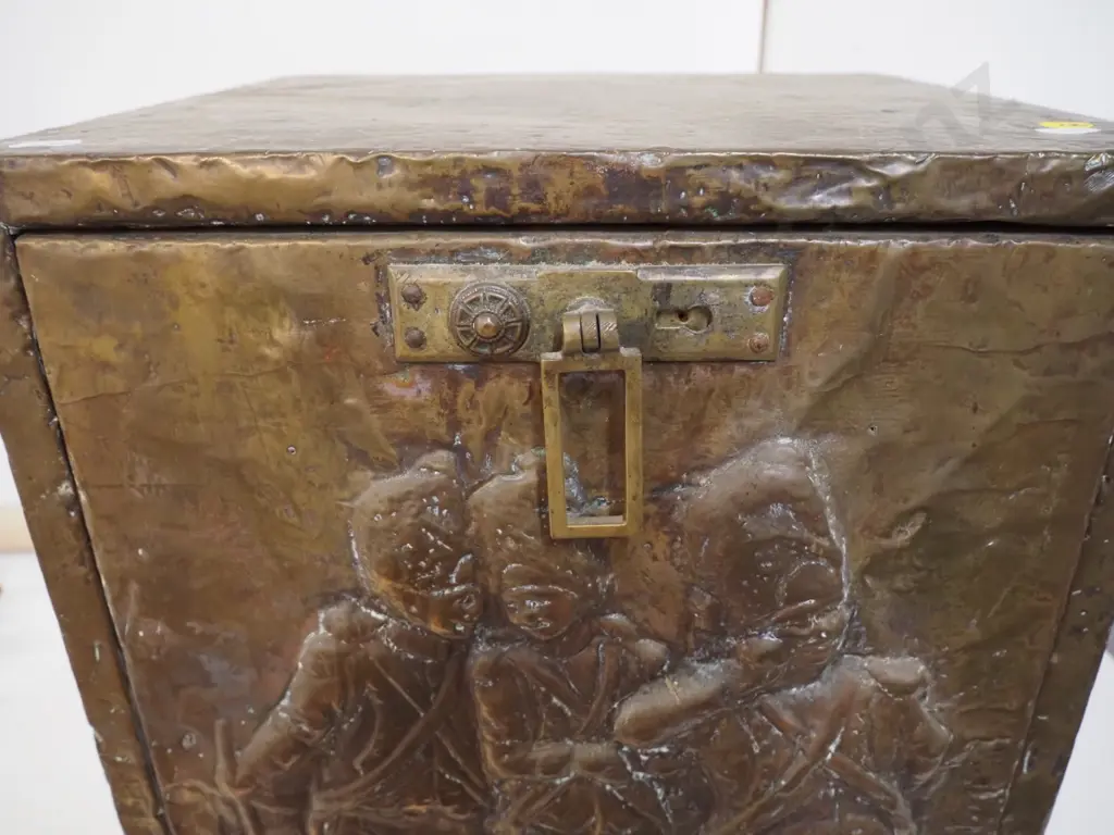 vintage beaten brass over wood coal bin with tilting front & liner, soldier motif, missing trim piece H-510 W-370 D-330 Image 1++