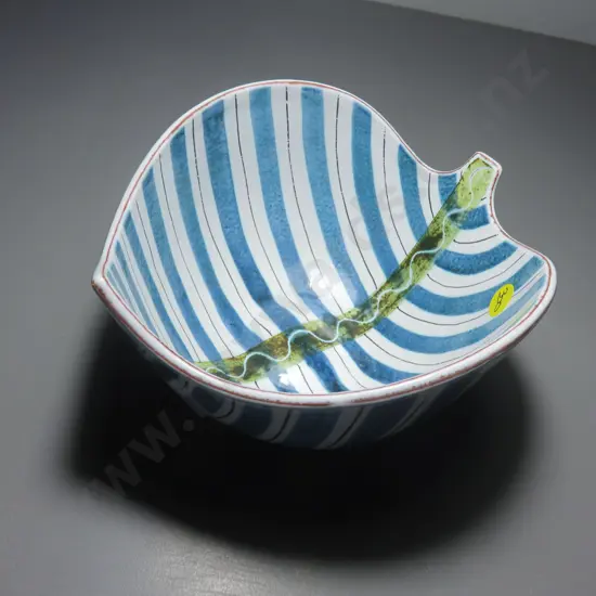 Superb mid-century Stig Lindberg for Gustavsberg of Sweden Faience Leaf Bowl