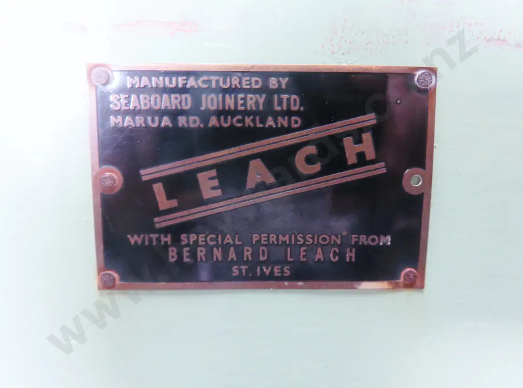 Important 1960’s potter’s wheel to a Bernard Leach design Image 1++