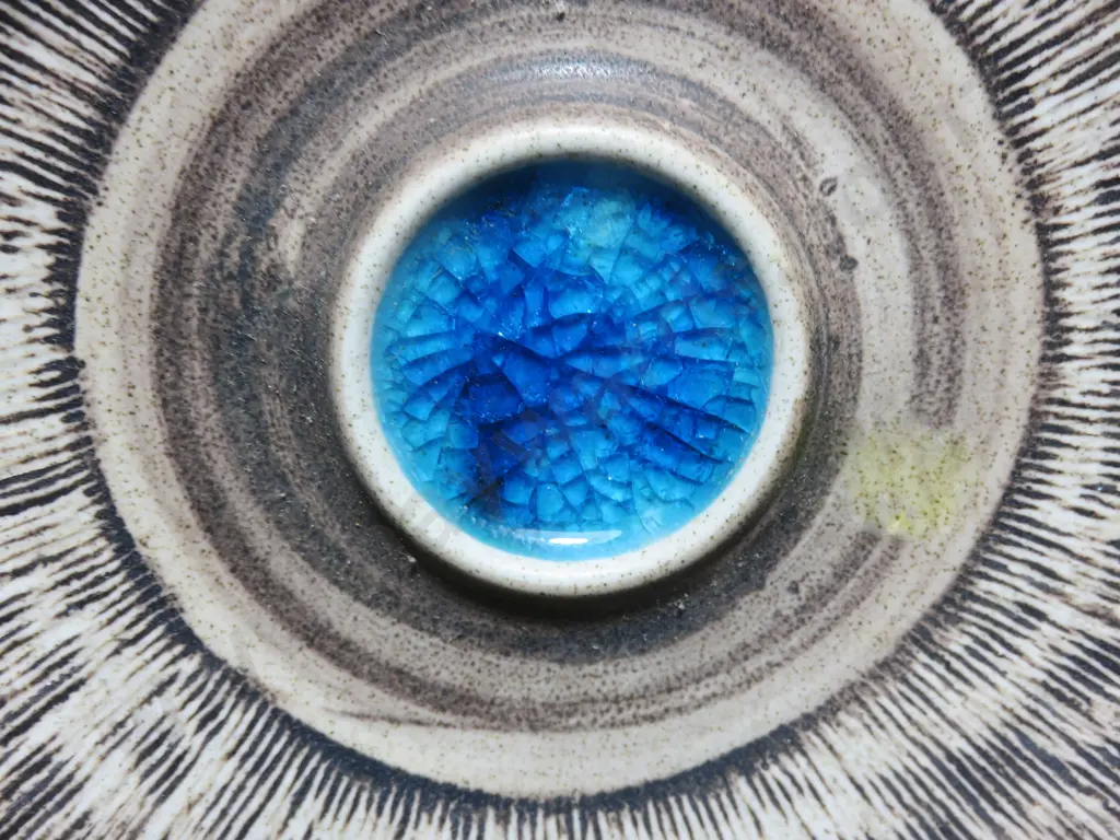 Early Purbeck pottery textured charger / open bowl Image 1++