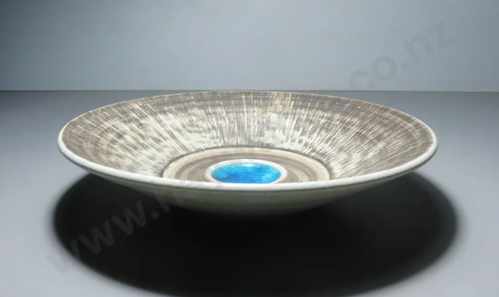 Early Purbeck pottery textured charger / open bowl Image 1++