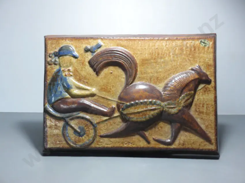 Mid-Century Scandinavian stoneware wall plaque by joseph Simon for the Danish studio Søholm Image 1++