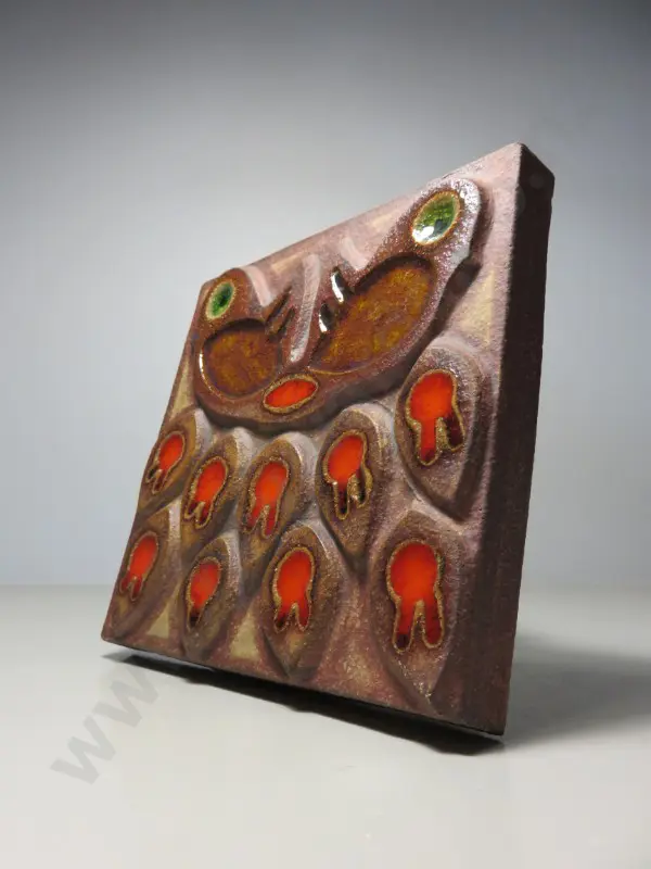 Vintage Scandinavian decorative pottery wall plaque from the Danish studio of Søholm Image 1++