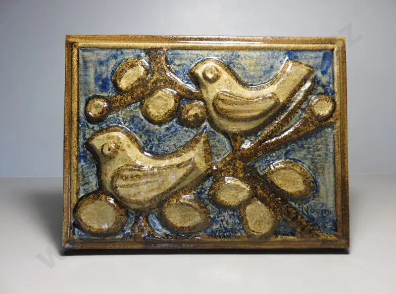 Vintage pottery Scandinavian wall plaque from the Danish studio of Søholm Image 1++