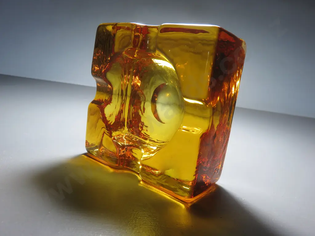 Rare mid-century Whitefriars Glass solid cubed ashtray Image 1++