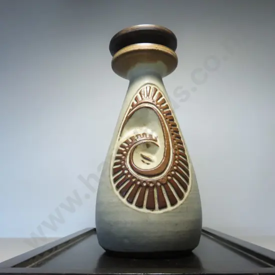 Period English studio potted vase with double flared upper rim